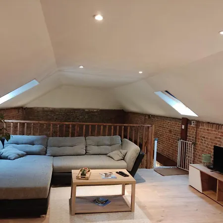 Bed & Breakfast La Demeure Avesnoise
