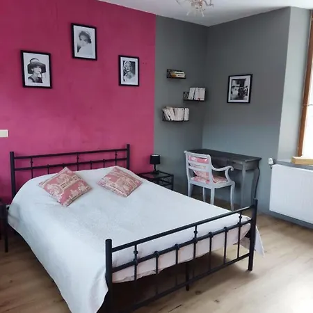 Bed & Breakfast La Demeure Avesnoise