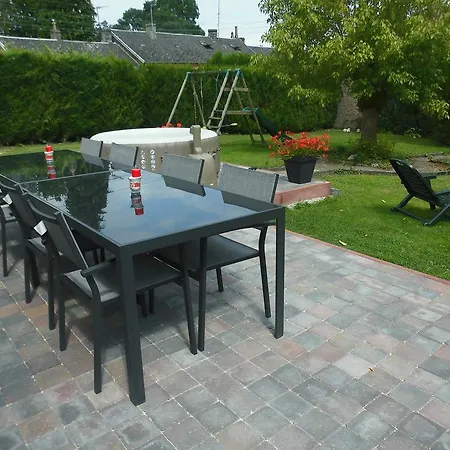 Bed & Breakfast La Demeure Avesnoise *